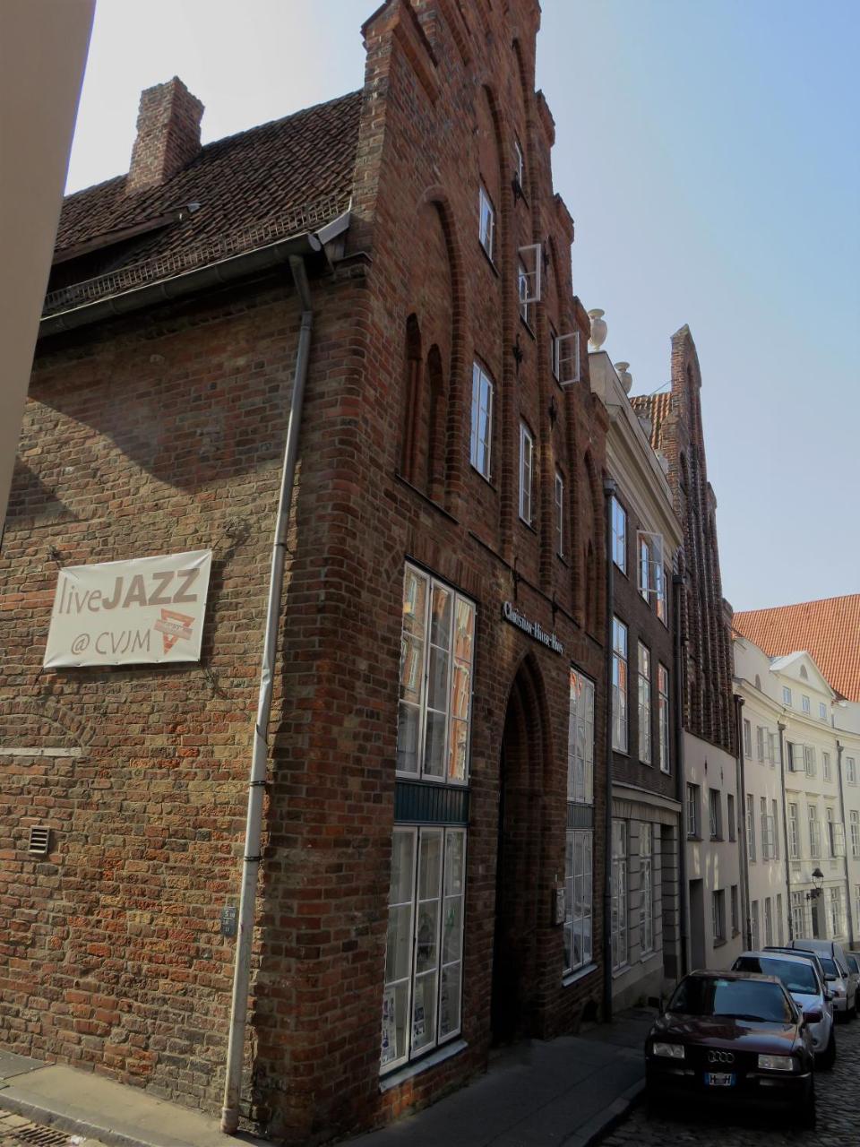 Altstadt-Hostel Cvjm Lübeck Buitenkant foto