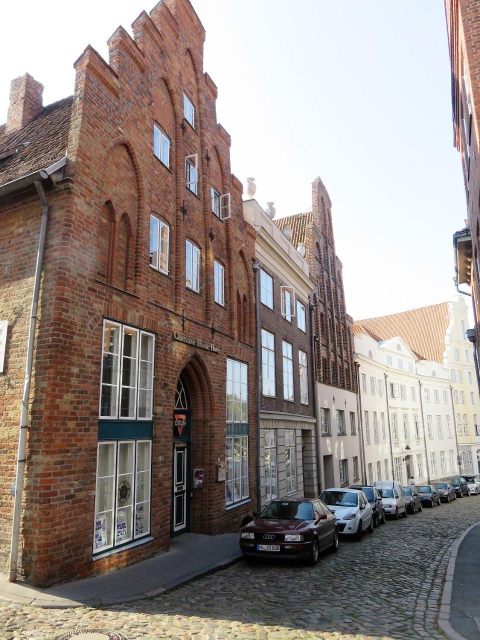 Altstadt-Hostel Cvjm Lübeck Buitenkant foto