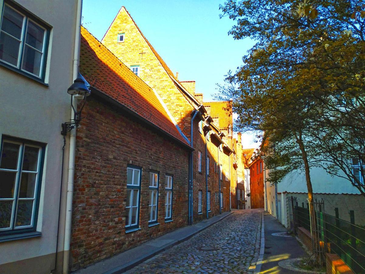 Altstadt-Hostel Cvjm Lübeck Buitenkant foto